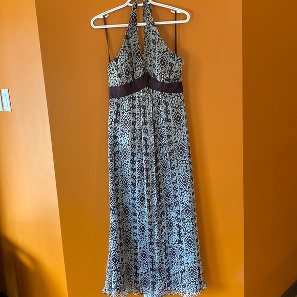 Eliza J, New York, ladies silk dress in size 4. - Picture 1 of 9